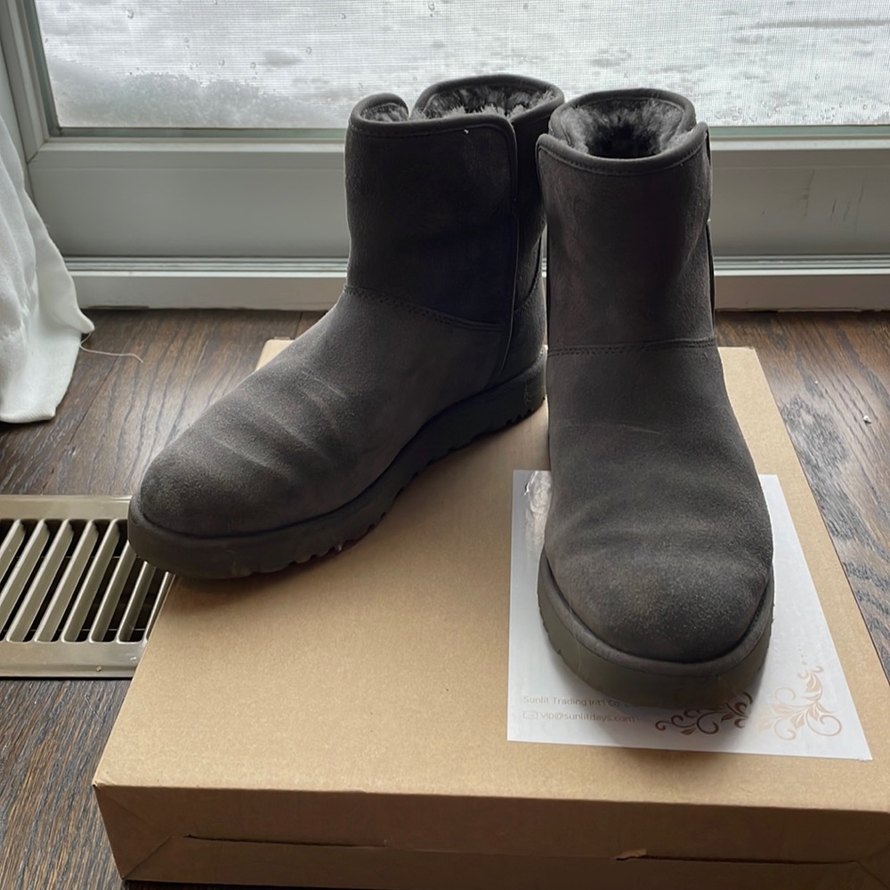 Uggs